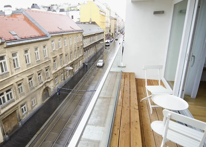 Balcony Dream Mariahilf Апартаменти *