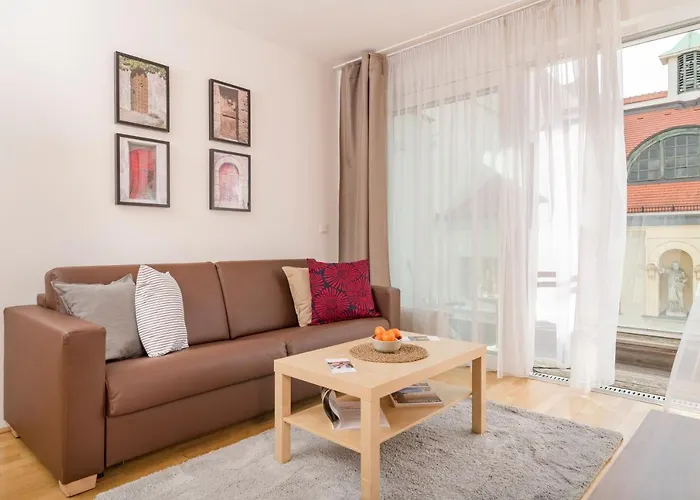 Апартаменти Balcony Dream Mariahilf